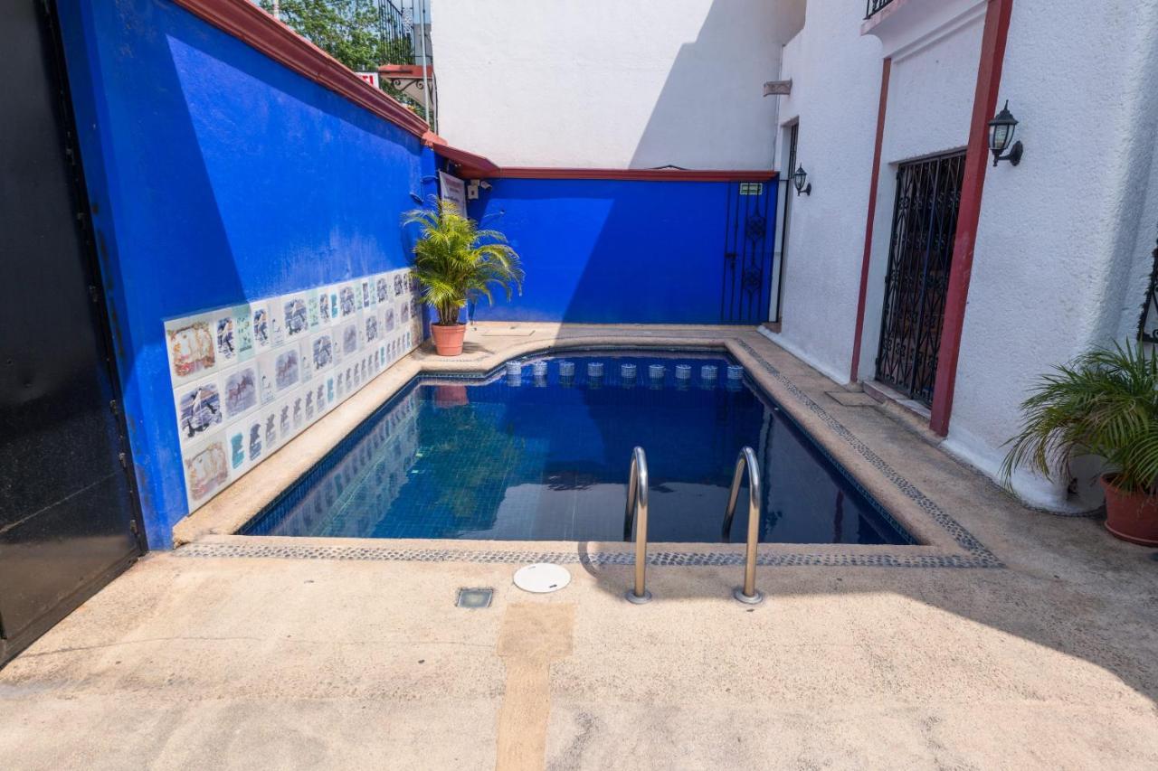 Hotel Isis Zihuatanejo Zewnętrze zdjęcie