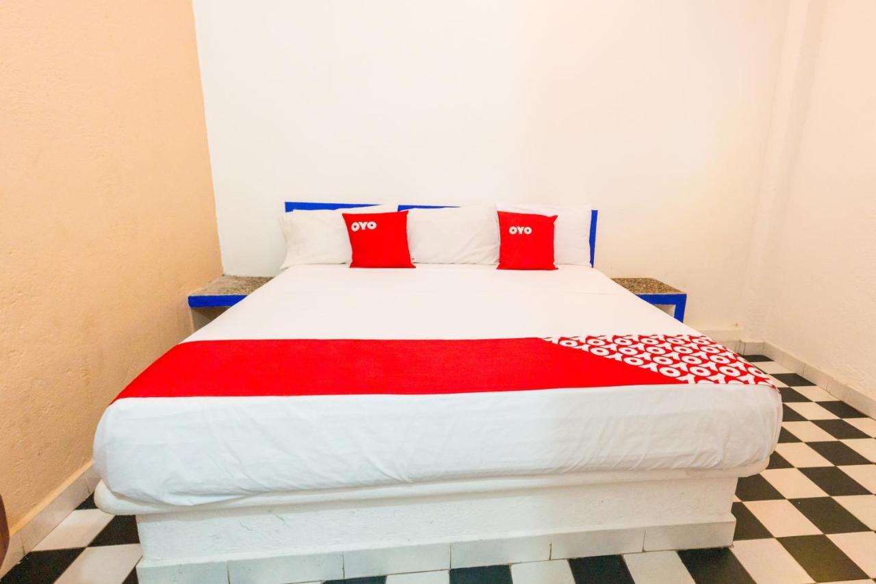 Hotel Isis Zihuatanejo Zewnętrze zdjęcie