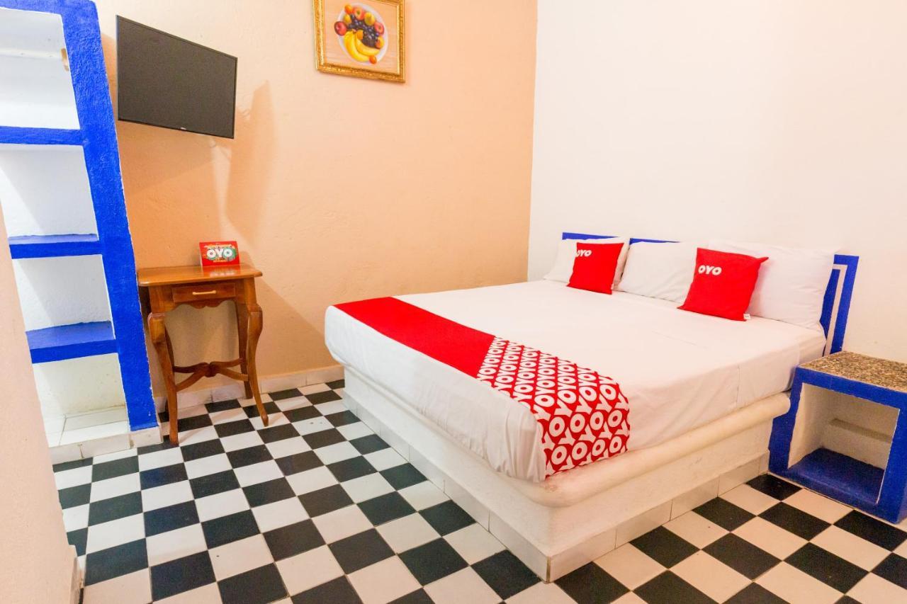 Hotel Isis Zihuatanejo Zewnętrze zdjęcie