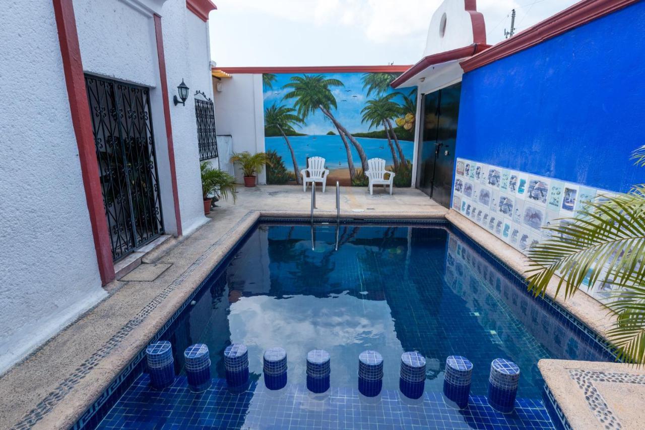 Hotel Isis Zihuatanejo Zewnętrze zdjęcie