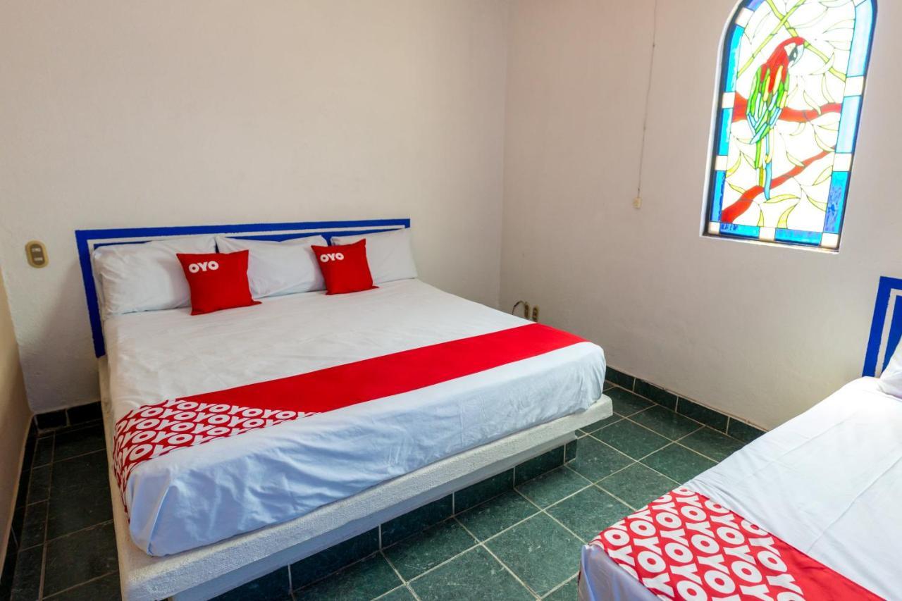 Hotel Isis Zihuatanejo Zewnętrze zdjęcie