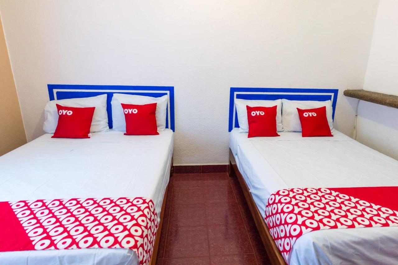 Hotel Isis Zihuatanejo Zewnętrze zdjęcie