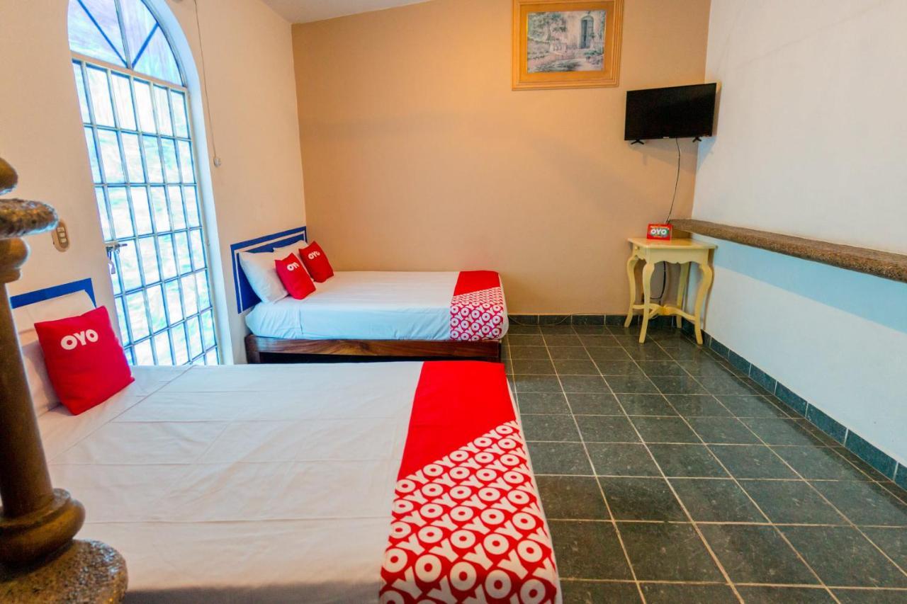 Hotel Isis Zihuatanejo Zewnętrze zdjęcie