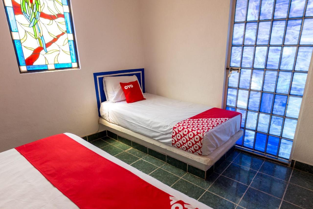 Hotel Isis Zihuatanejo Zewnętrze zdjęcie