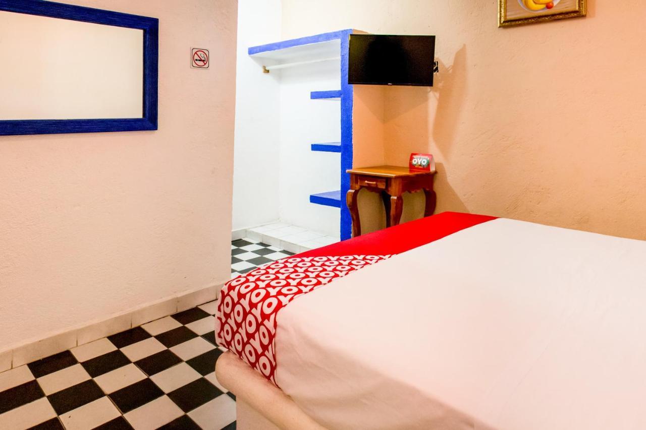 Hotel Isis Zihuatanejo Zewnętrze zdjęcie