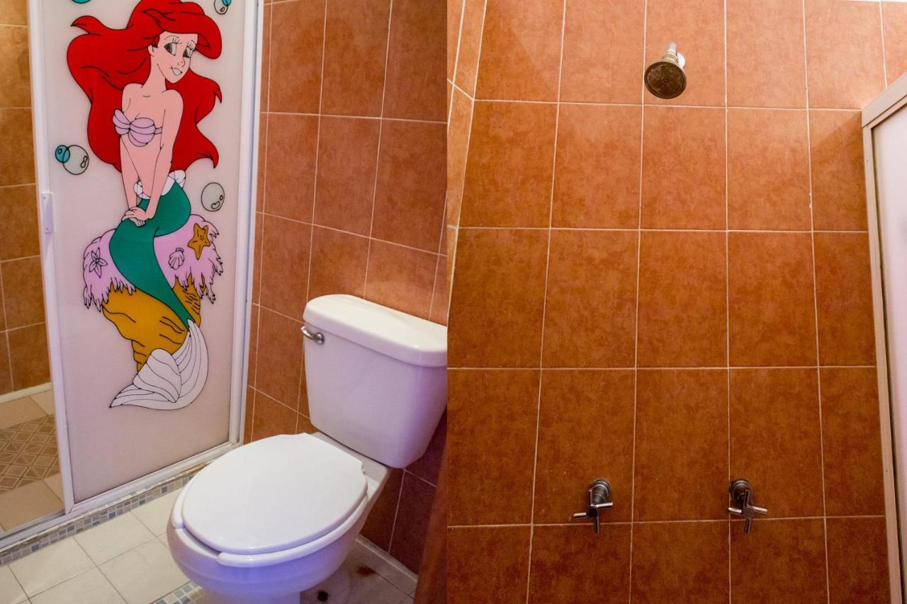 Hotel Isis Zihuatanejo Zewnętrze zdjęcie