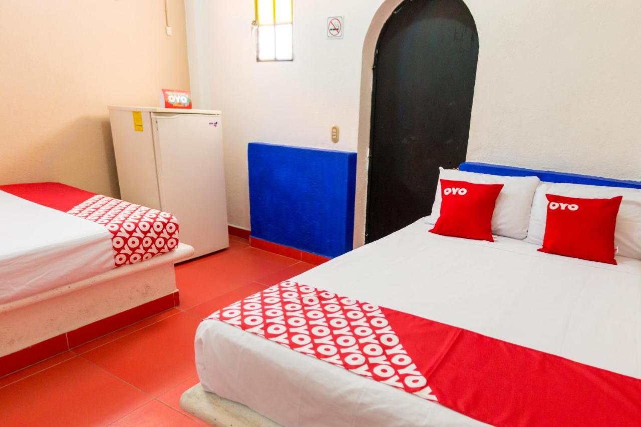 Hotel Isis Zihuatanejo Zewnętrze zdjęcie