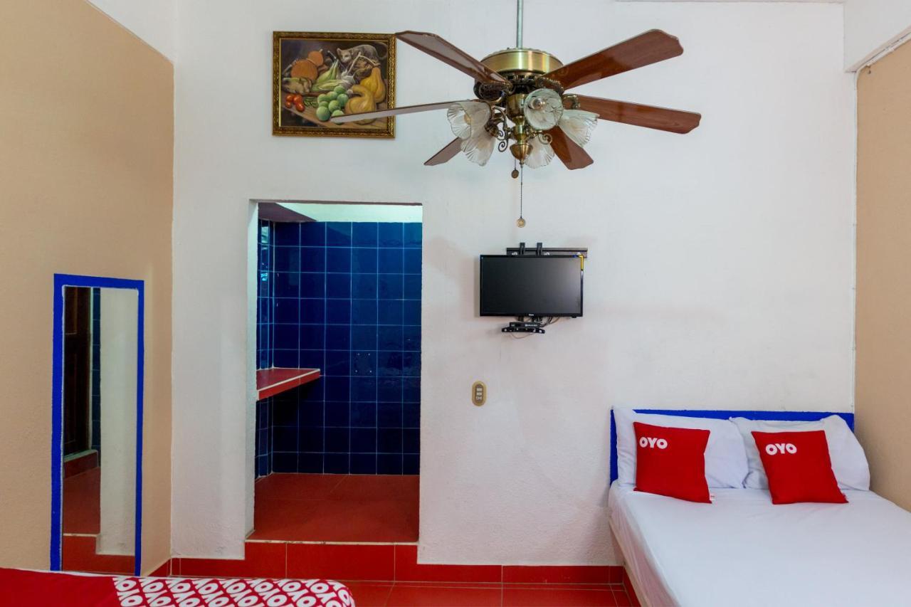 Hotel Isis Zihuatanejo Zewnętrze zdjęcie