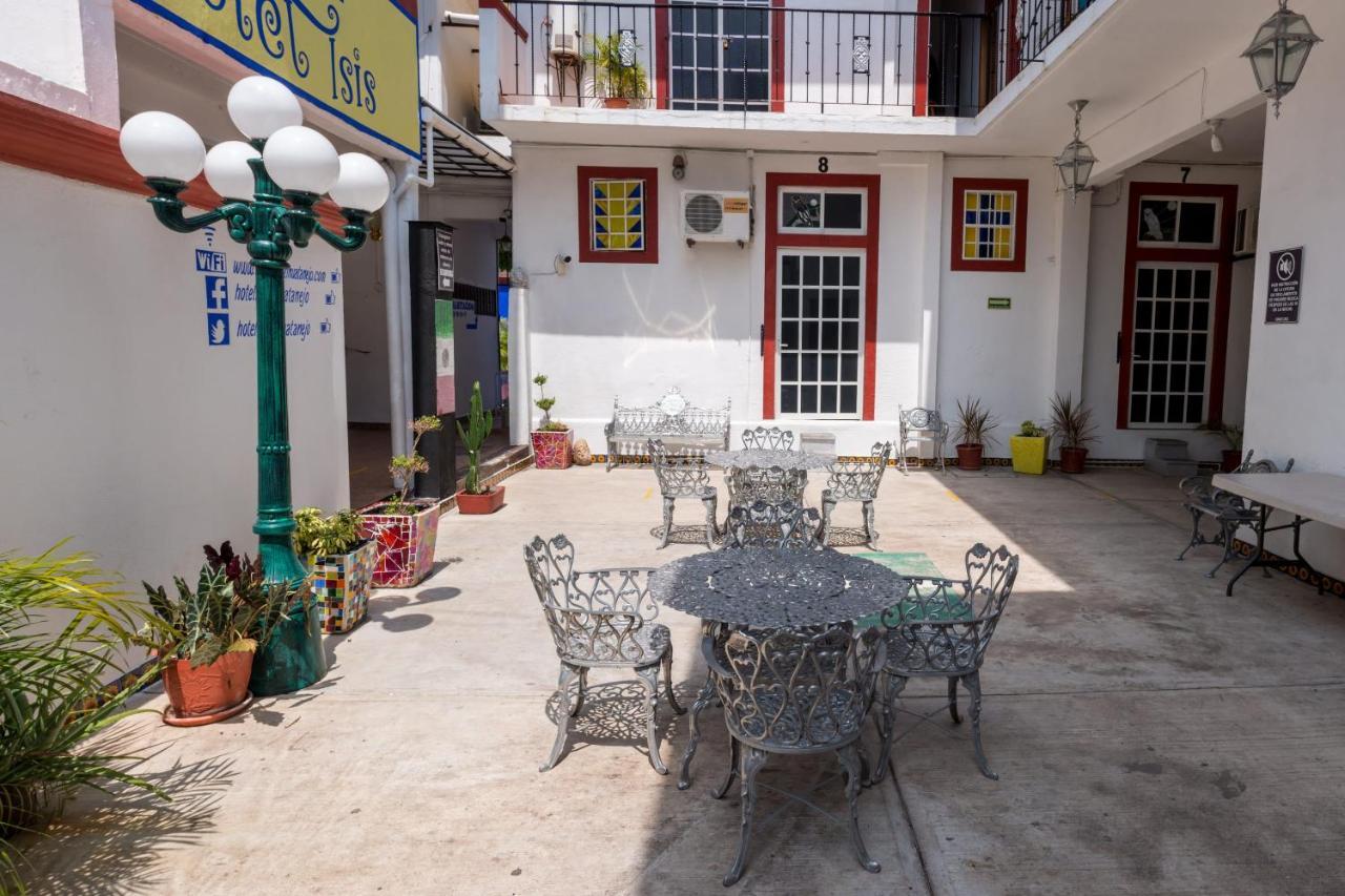 Hotel Isis Zihuatanejo Zewnętrze zdjęcie